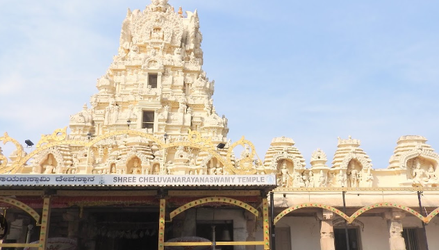 Melkote temple