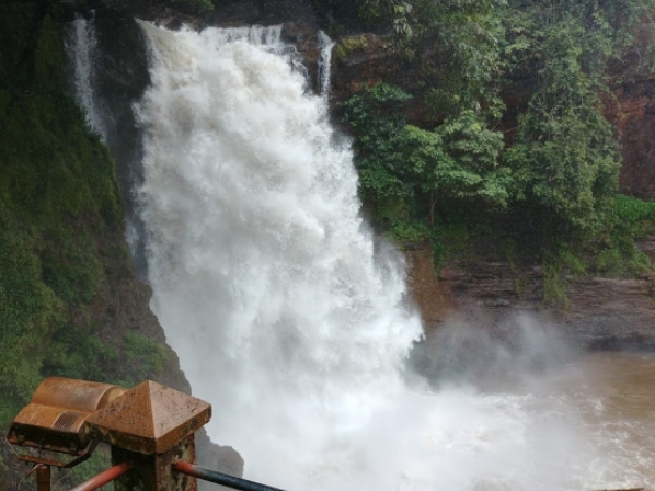 Harvalem waterfall
